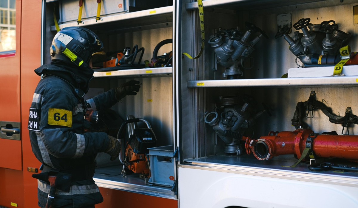 Feuerwehr übt Großschadenslage in ehemaliger Genossenschaft: 22 Menschen gerettet Feuerwehr übt Großschadenslage in ehemaliger Genossenschaft: 22 Menschen gerettet