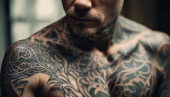 Tattoos als Weg der Heilung: Wie Narben zu Kunstwerken werden Tattoos als Weg der Heilung: Wie Narben zu Kunstwerken werden