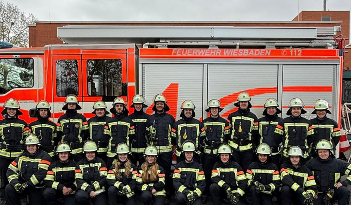 Wiesbaden startet Grundausbildung der Freiwilligen Feuerwehr nach Trainerengpass neu Wiesbaden startet Grundausbildung der Freiwilligen Feuerwehr nach Trainerengpass neu