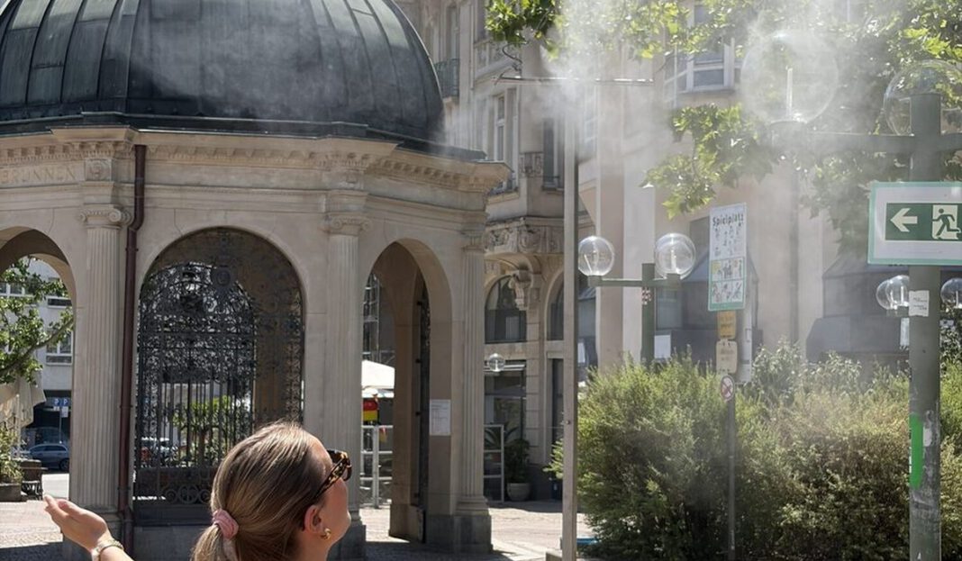 Wiesbaden testet mobile Sprühnebelanlagen in der Innenstadt zur Hitzeentlastung